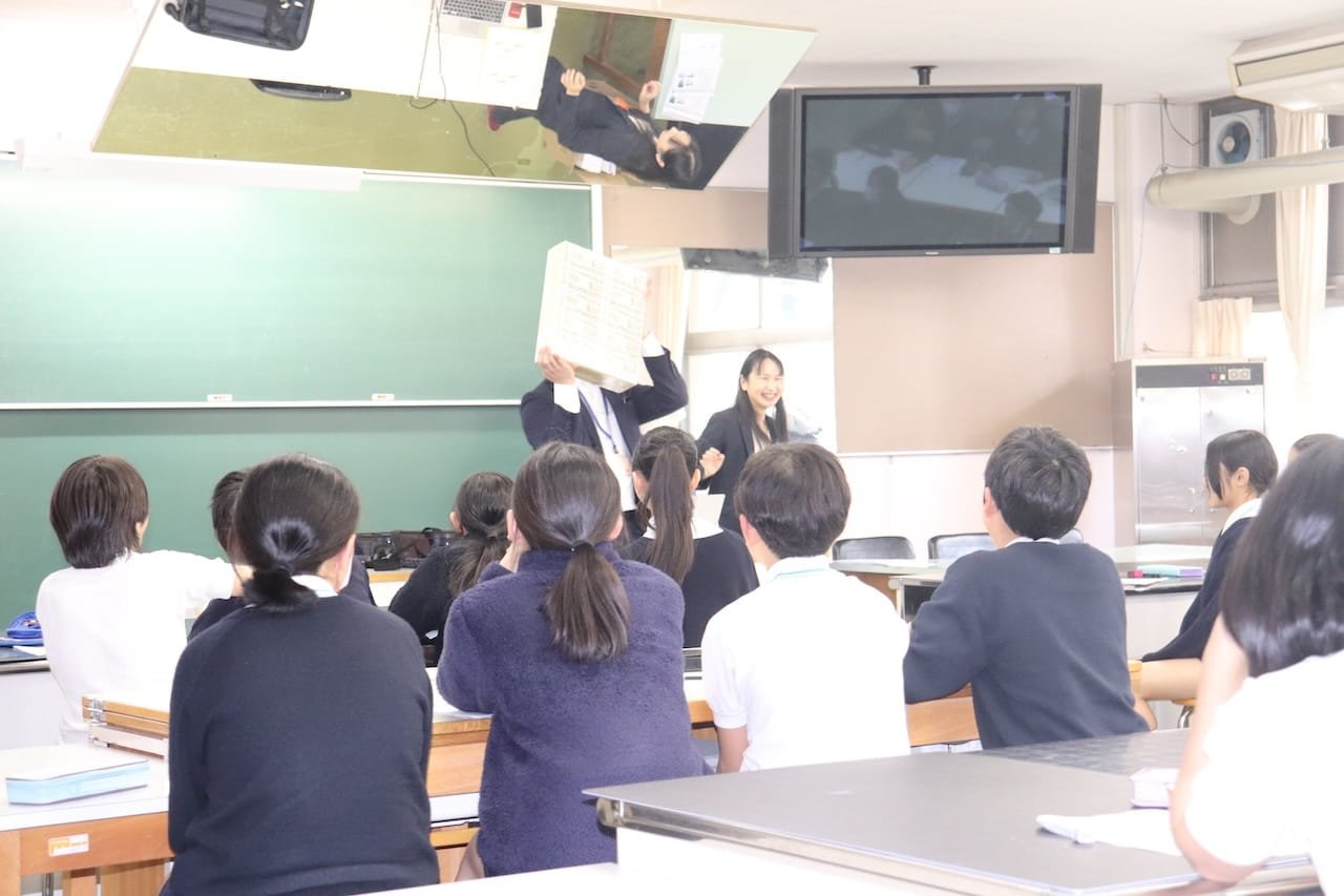 森村学園 初等部での授業風景